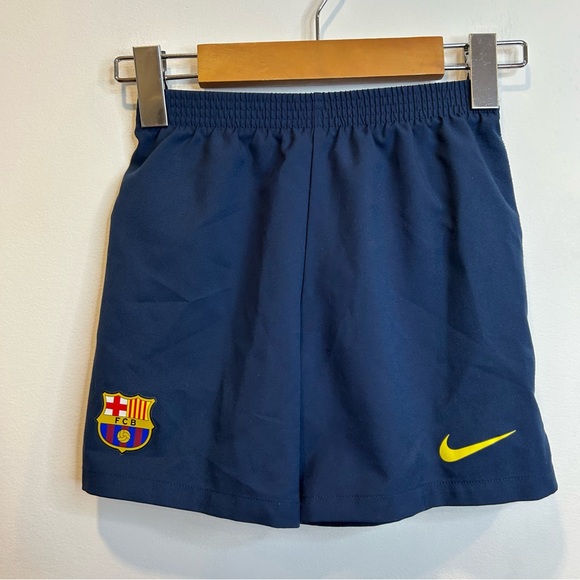 BARCELONA 2013 2014 HOME FOOTBALL SOCCER SHORTS NIKE Boys Blue - Picture 2 of 6